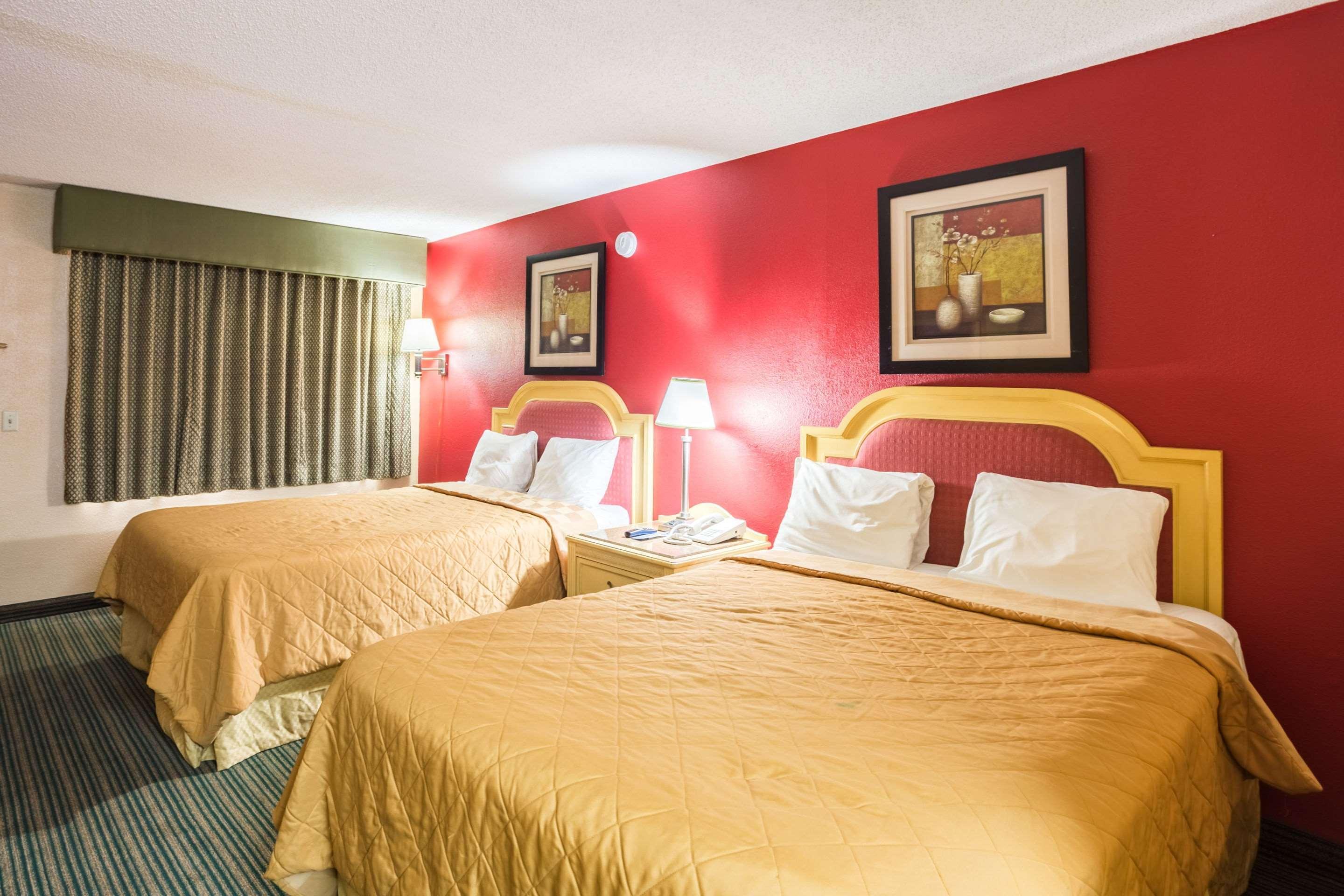 Rodeway Inn Hazlehurst Екстер'єр фото
