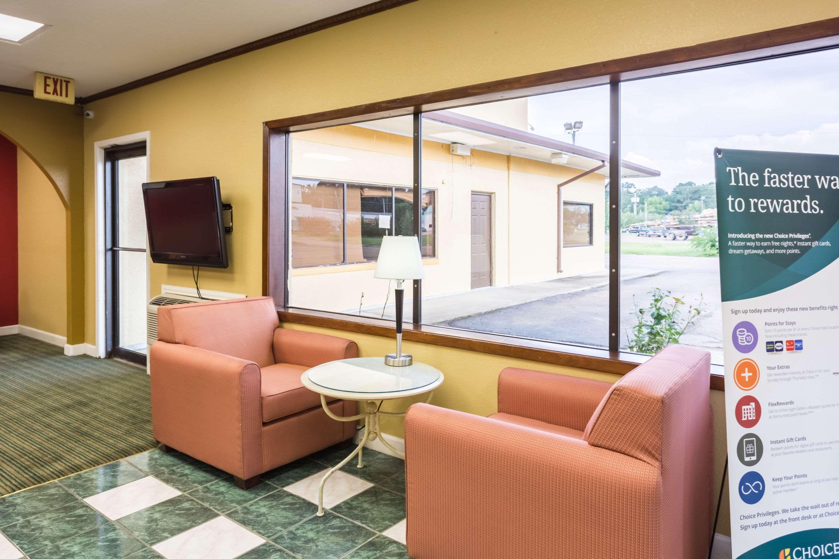 Rodeway Inn Hazlehurst Екстер'єр фото