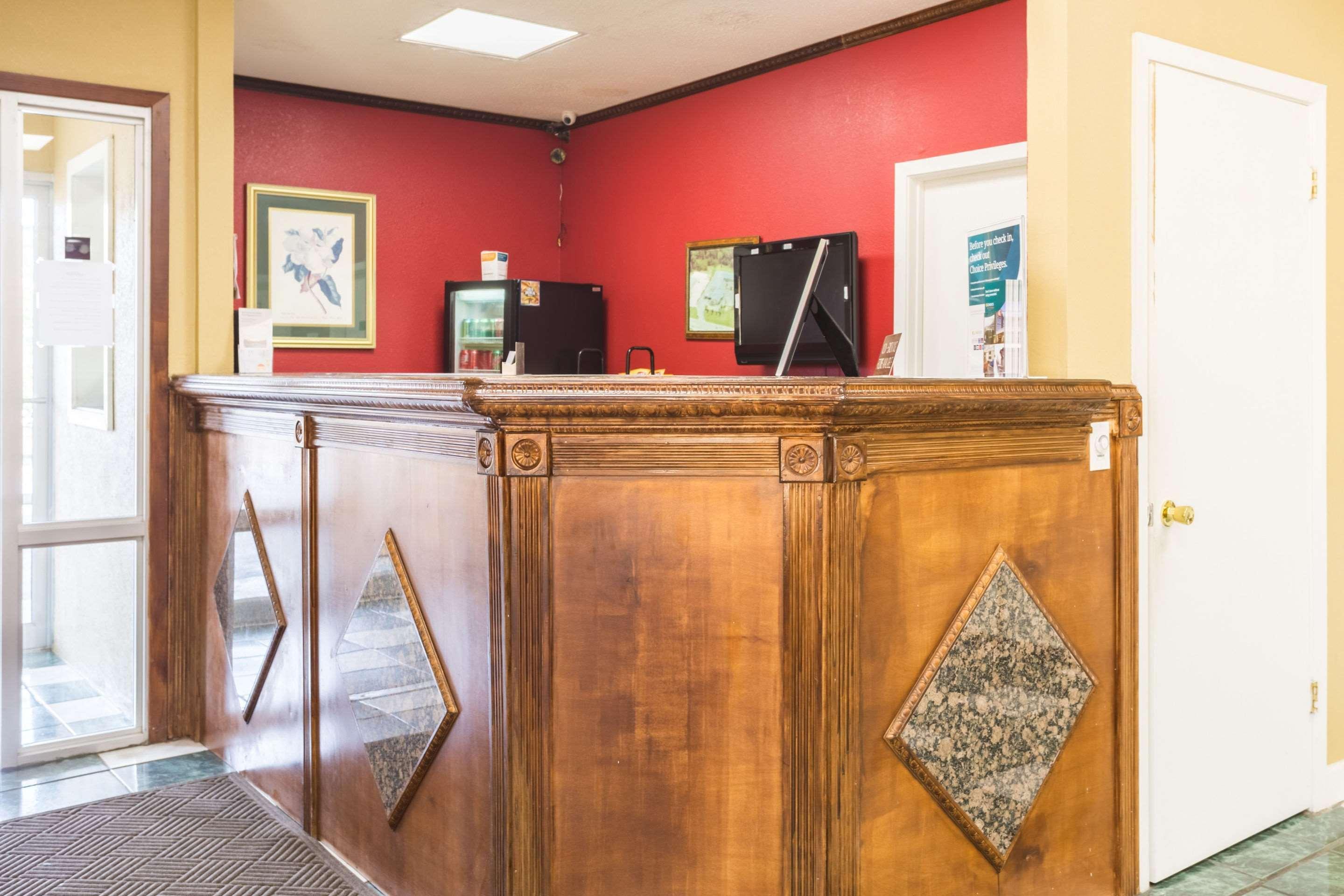 Rodeway Inn Hazlehurst Екстер'єр фото